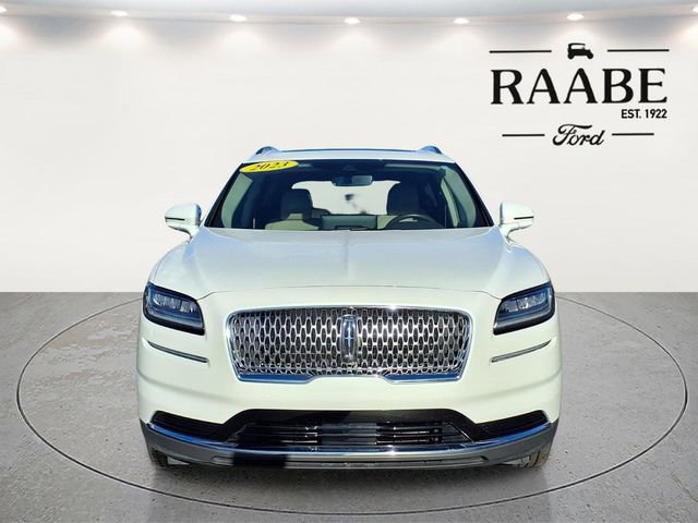 Used 2023 Lincoln Nautilus Reserve image 2