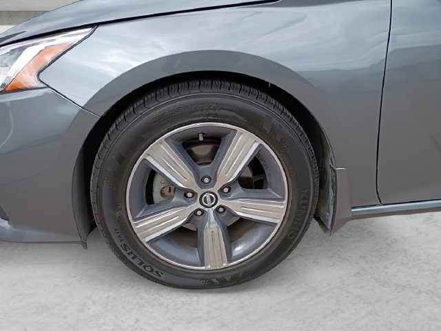 Used 2020 Nissan Altima 2.5 S FWD image 23