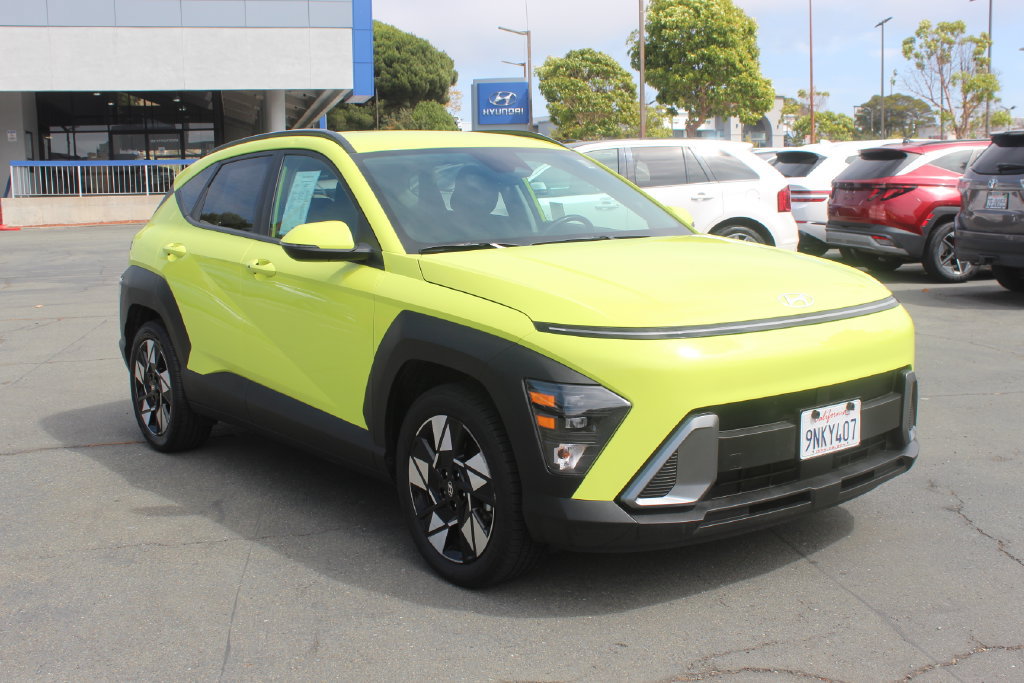 Used 2024 Hyundai Kona SEL FWD image 5
