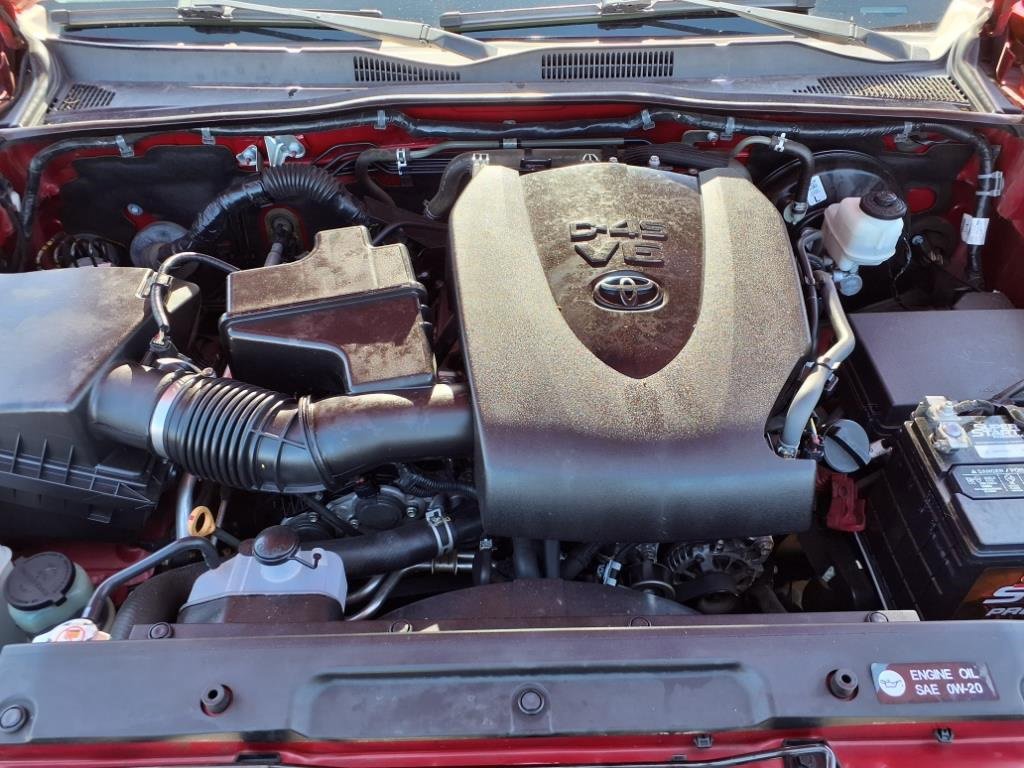 Used 2019 Toyota Tacoma TRD Sport image 30