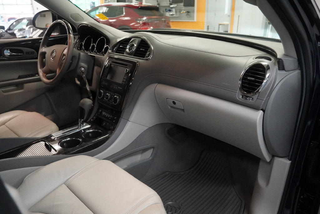 Used 2017 Buick Enclave Premium AWD/4WD image 14