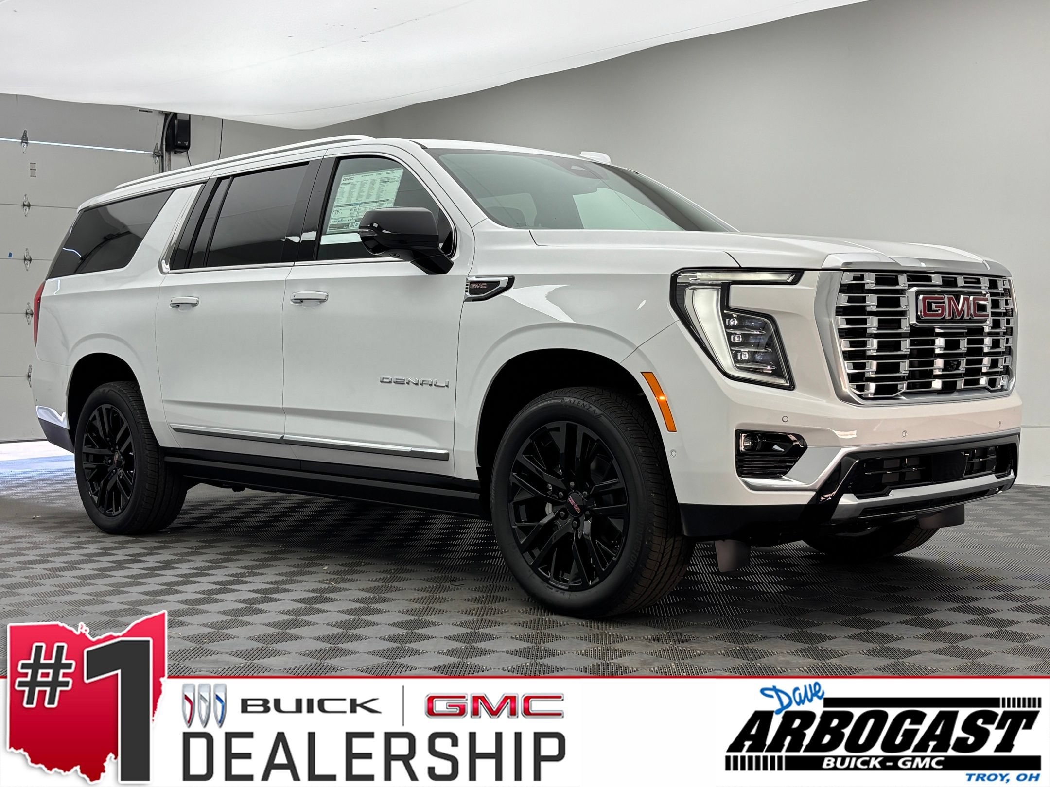 New 2026 GMC Yukon XL Denali w/ Sun & Power Step Package