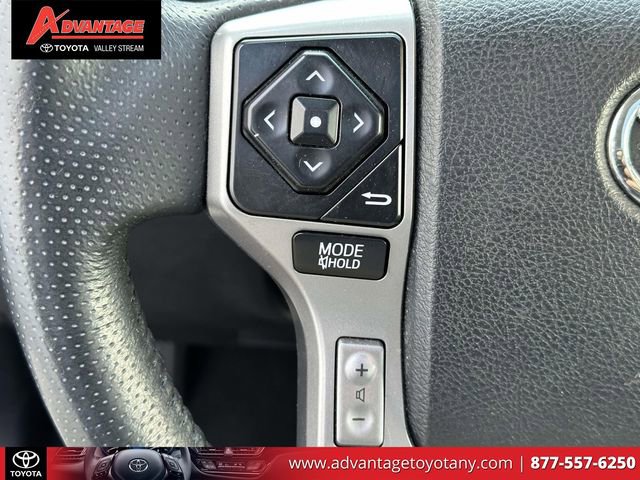 Used 2017 Toyota 4Runner SR5 Premium AWD/4WD image 27