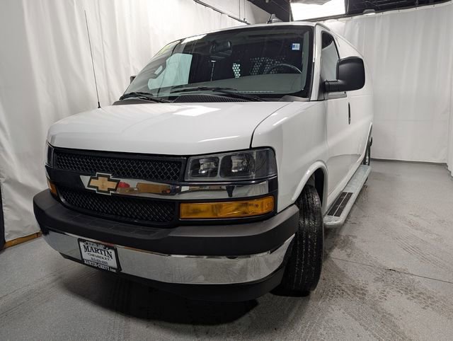 Certified 2024 Chevrolet Express 2500 w/ Driver Convenience Package image 8
