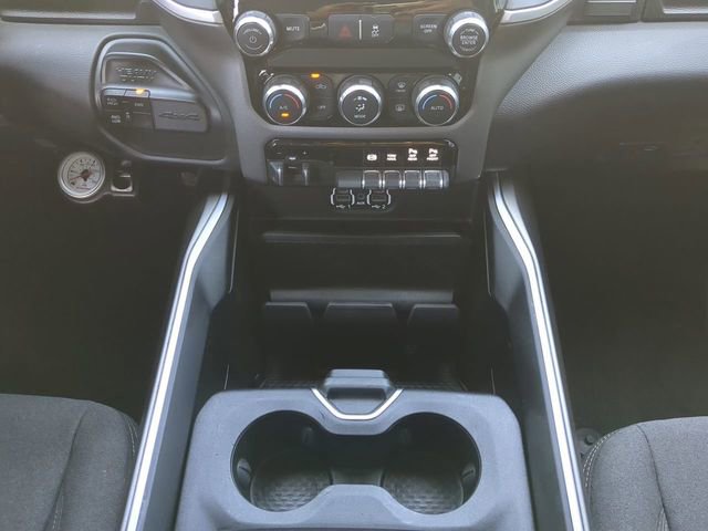 Certified 2024 RAM 3500 Big Horn w/ Sport Appearance Package AWD/4WD image 20