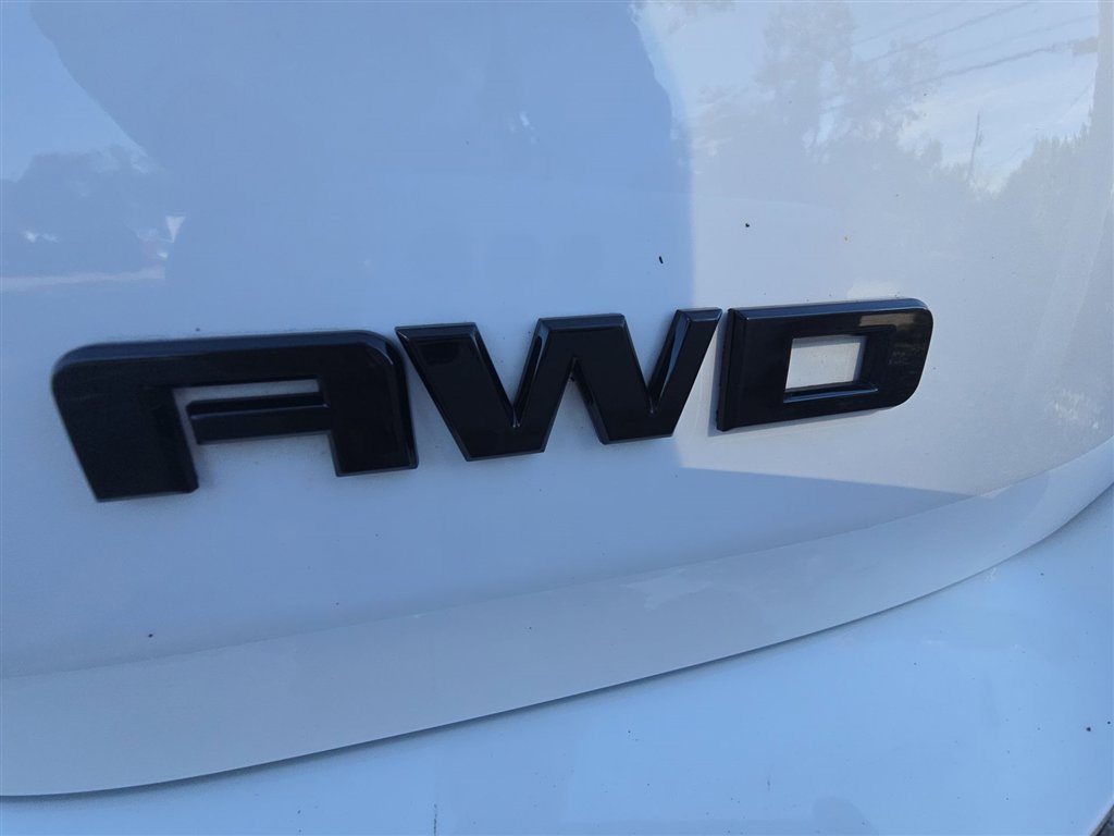 Used 2021 GMC Terrain SLE w/ Driver Convenience Package image 32