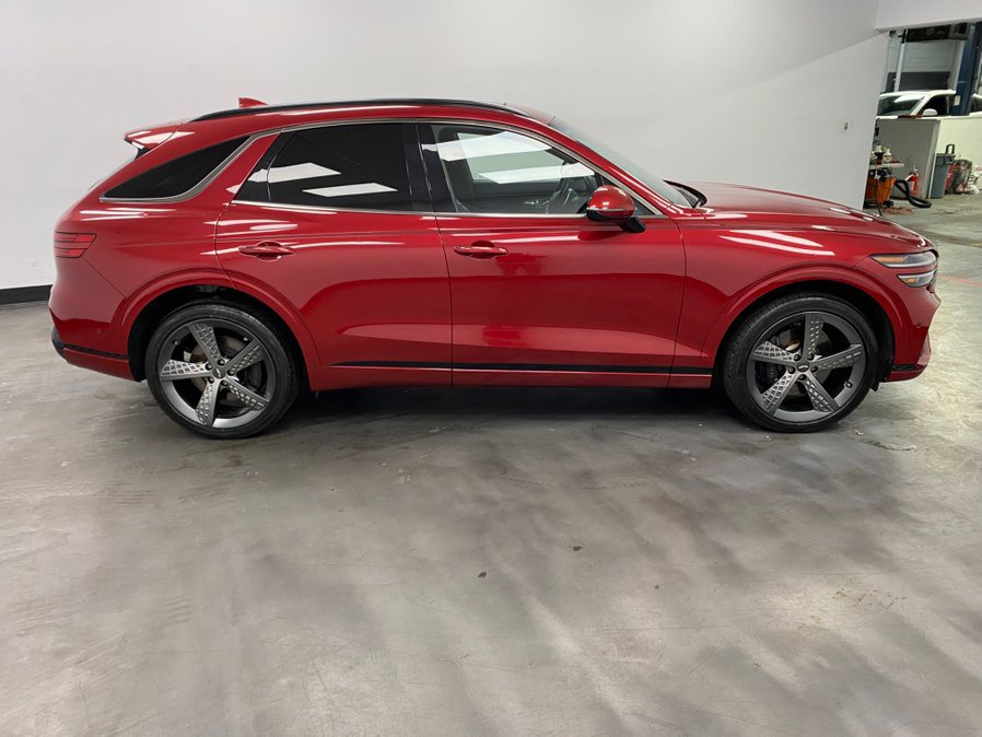 Used 2023 Genesis GV70 2.5T w/ Sport Prestige Package image 7