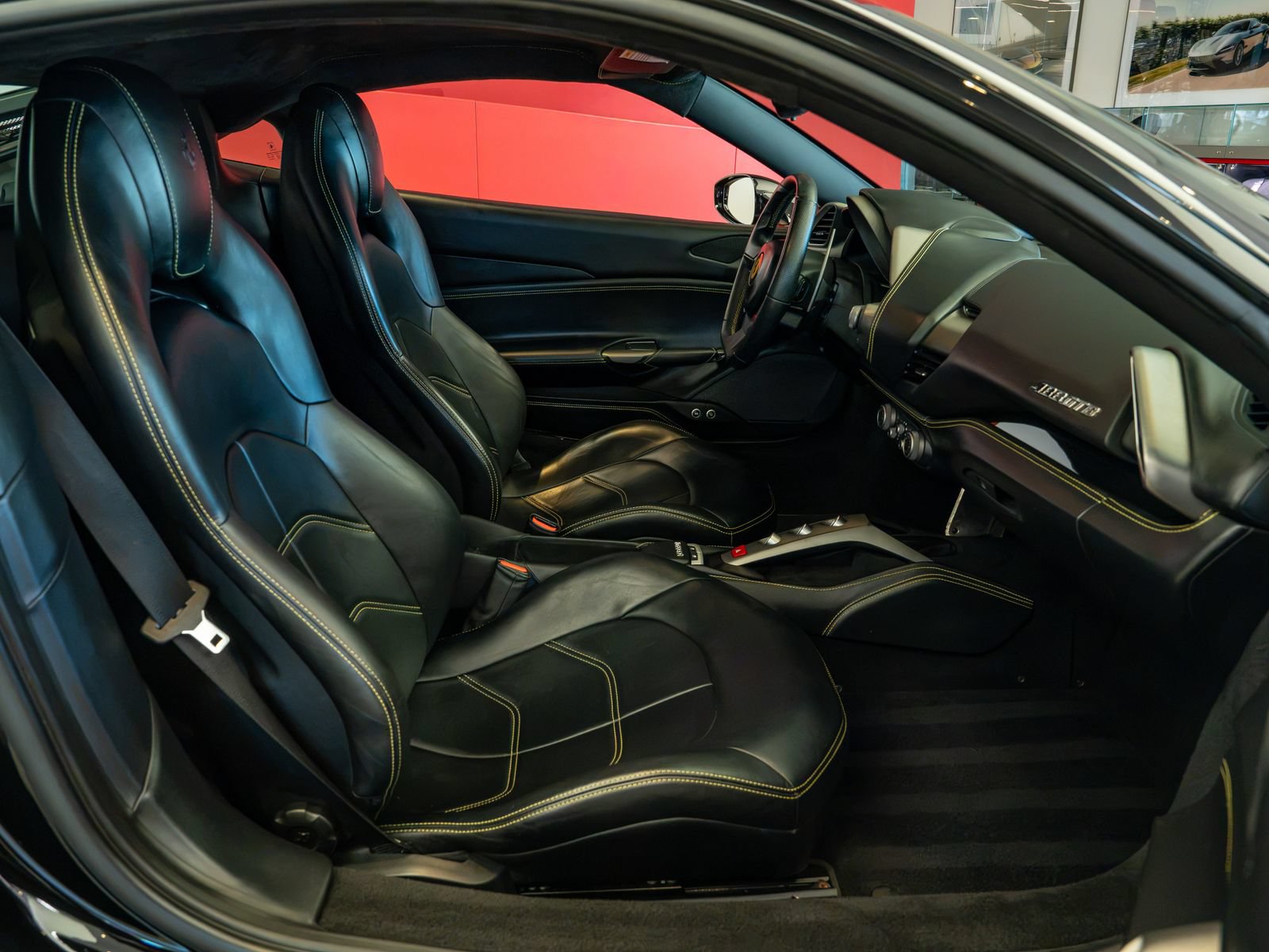 Certified 2016 Ferrari 488 GTB RWD image 18