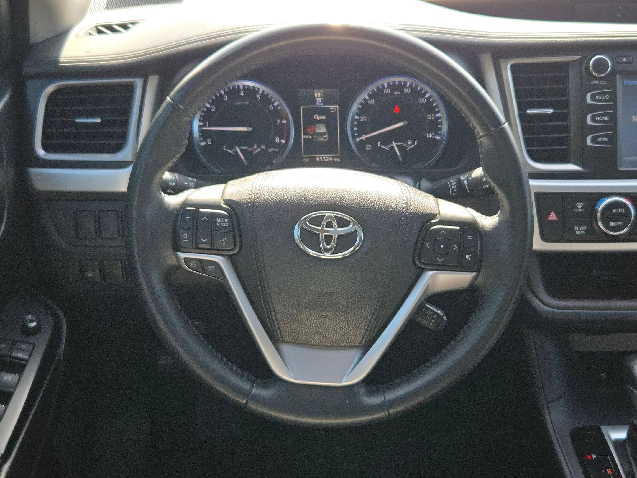 Used 2016 Toyota Highlander XLE FWD image 20