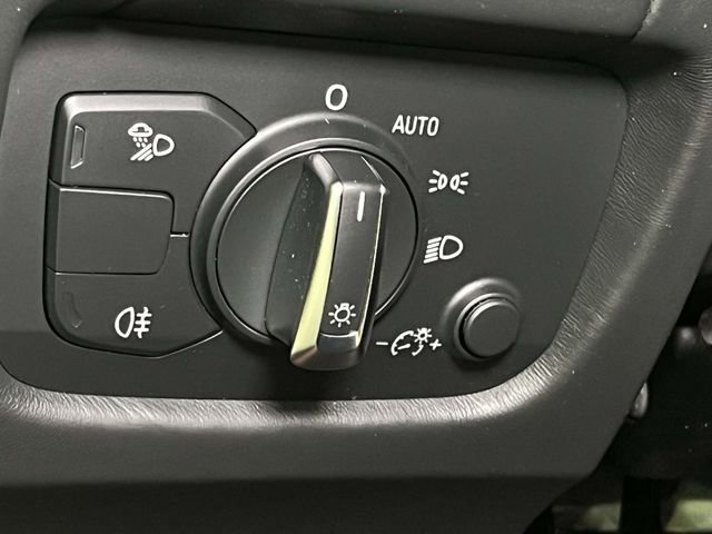 Used 2018 Audi R8 V10 image 38