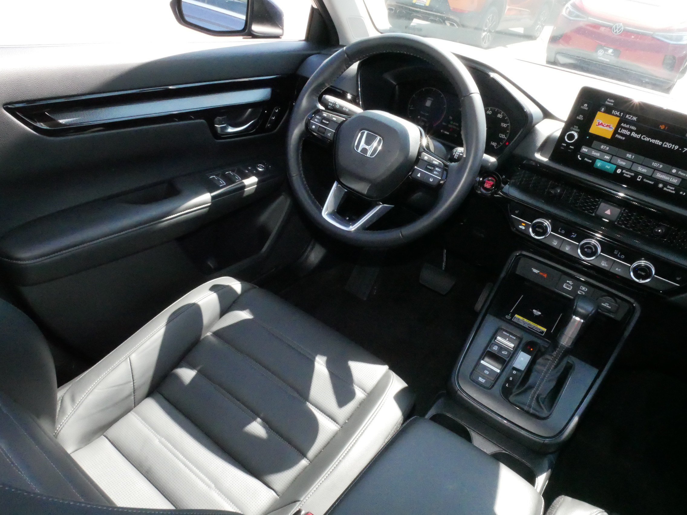 Used 2025 Honda CR-V EX-L image 9