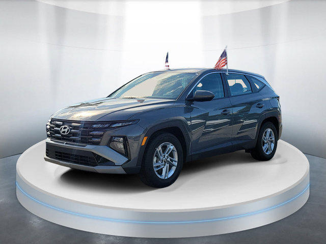 Certified 2026 Hyundai Tucson SE FWD image 2