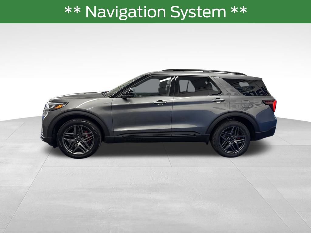 New 2026 Ford Explorer ST-Line w/ ST-Line Street Pack AWD/4WD image 2