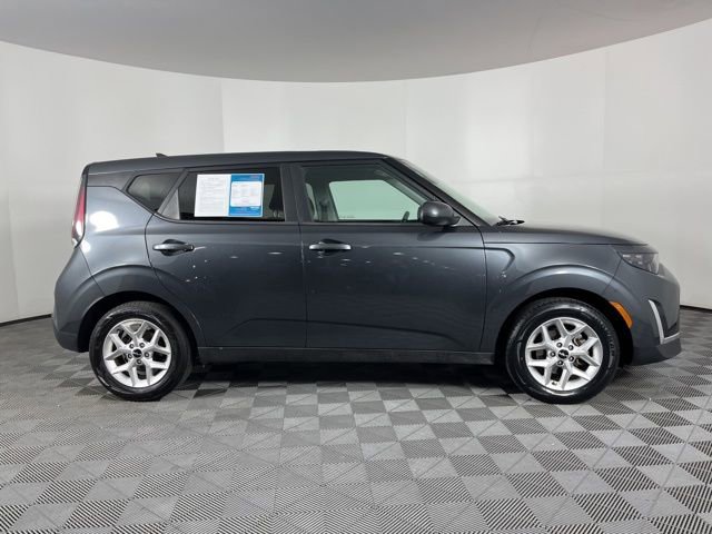 Used 2023 Kia Soul LX w/ Option Group 015 image 12