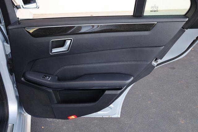 Used 2014 Mercedes-Benz E 350 Sedan image 19