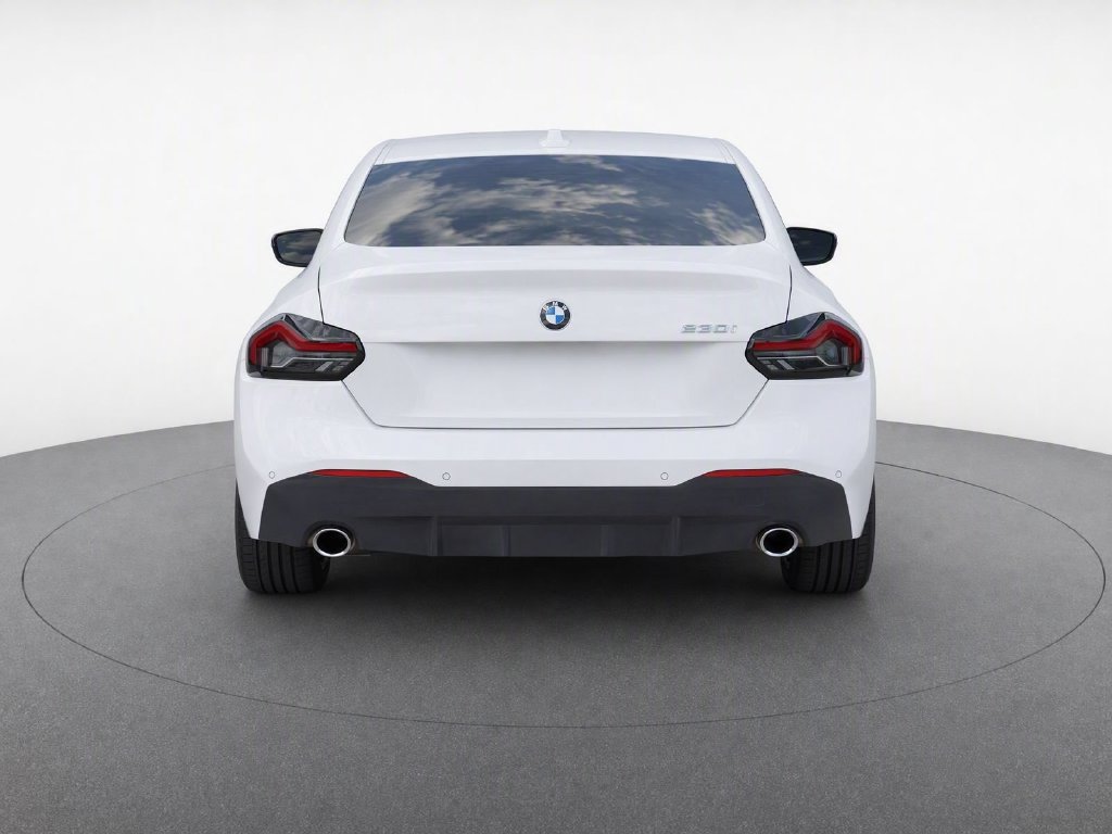 Used 2024 BMW 230i Coupe w/ Convenience Package RWD image 5