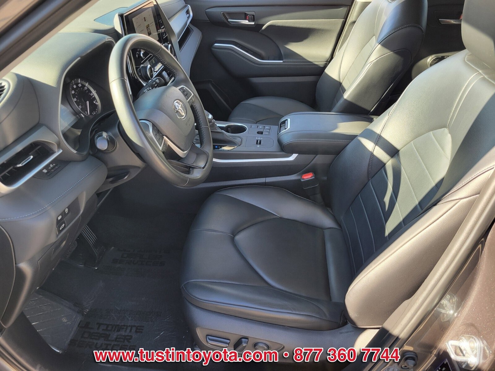 Certified 2023 Toyota Highlander XLE image 10