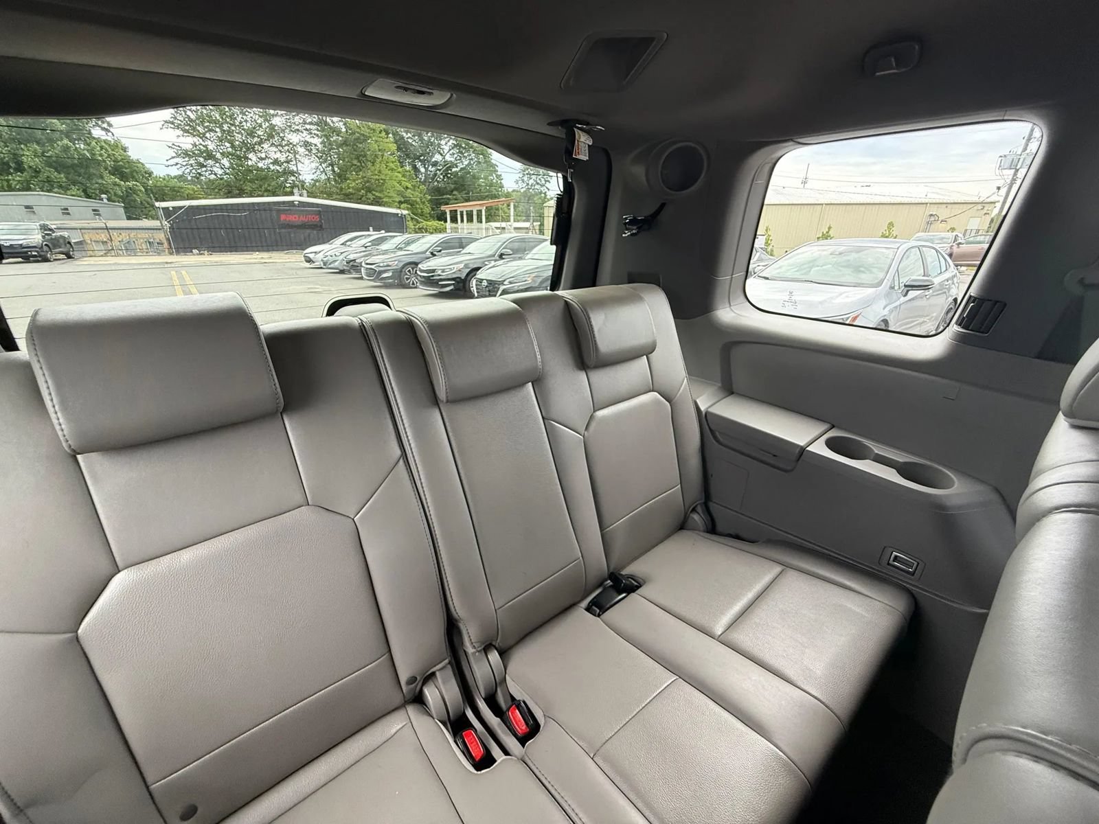 Used 2011 Honda Pilot EX-L image 29