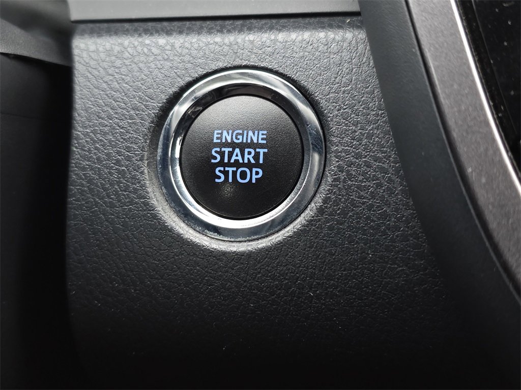 Used 2021 Toyota Camry SE w/ TRD Appearance Package (TMS) image 27