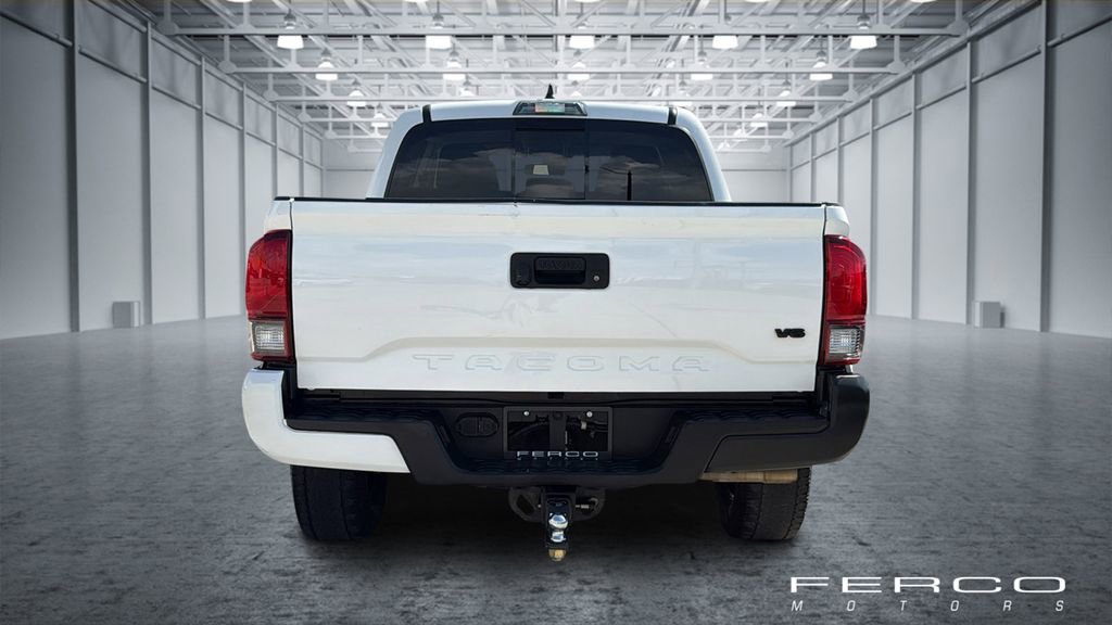 Used 2021 Toyota Tacoma SR5 w/ Trail Edition image 4