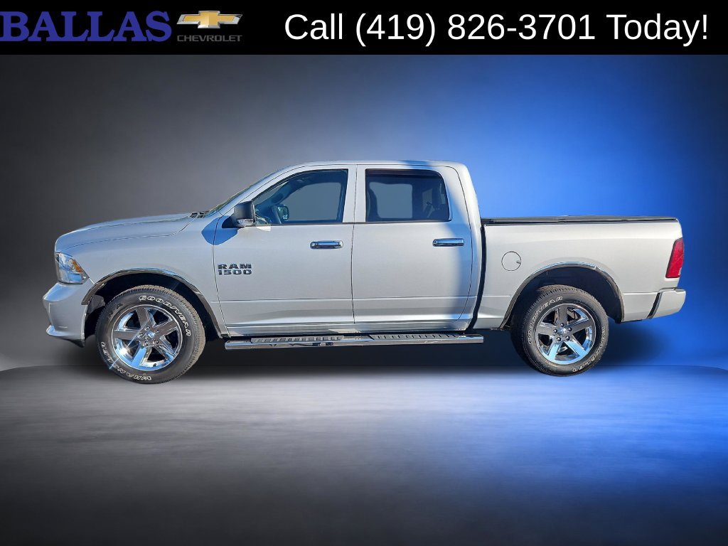 Used 2018 RAM 1500 Express w/ Express Value Package AWD/4WD image 2