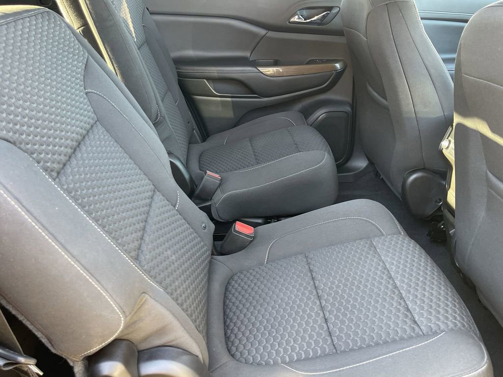 Used 2019 GMC Acadia SLE w/ Driver Alert Package I FWD image 25