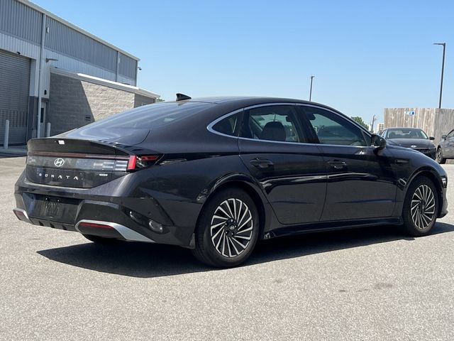 Used 2025 Hyundai Sonata Limited image 40