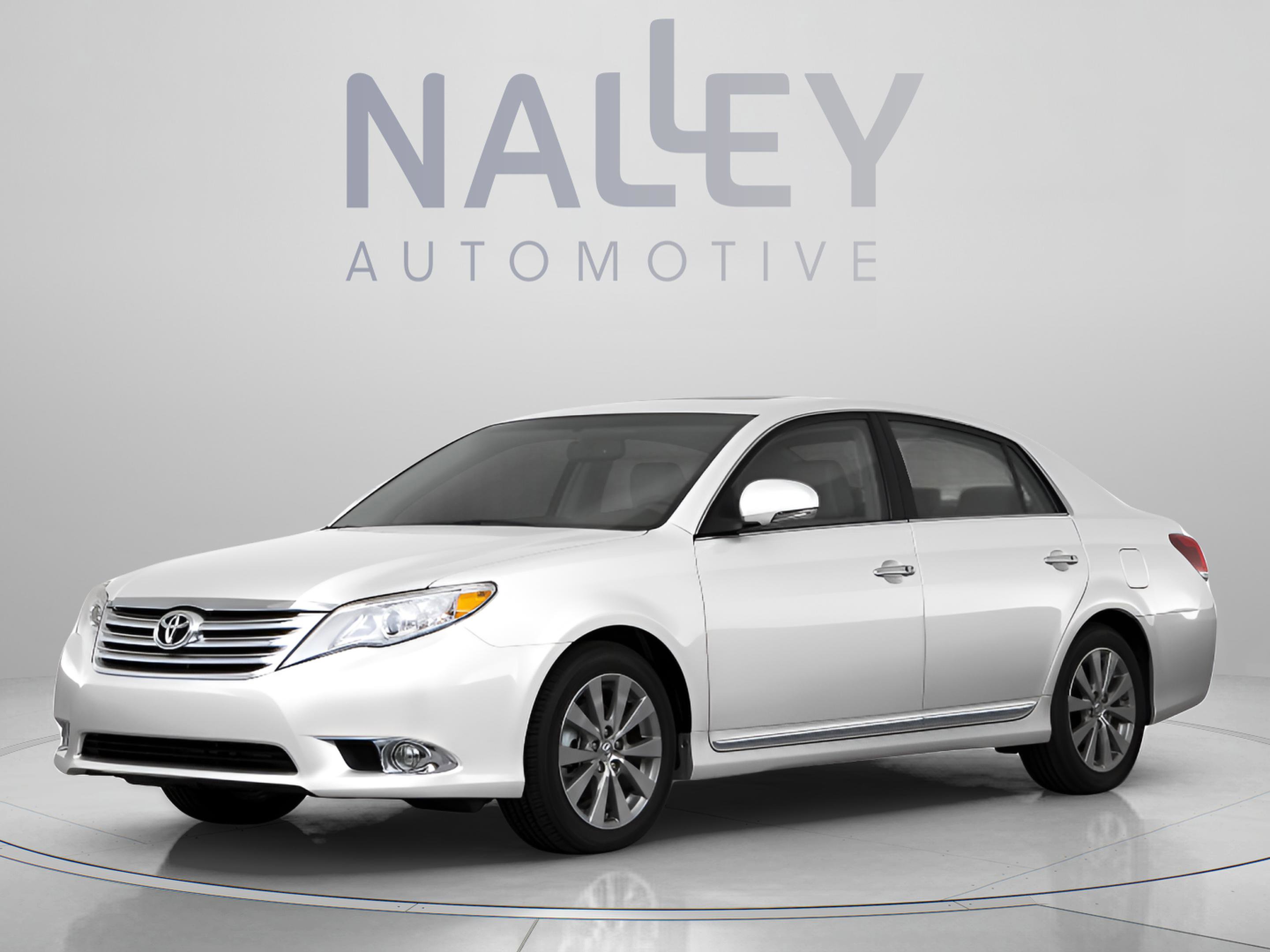 Used 2011 Toyota Avalon Limited FWD image 1