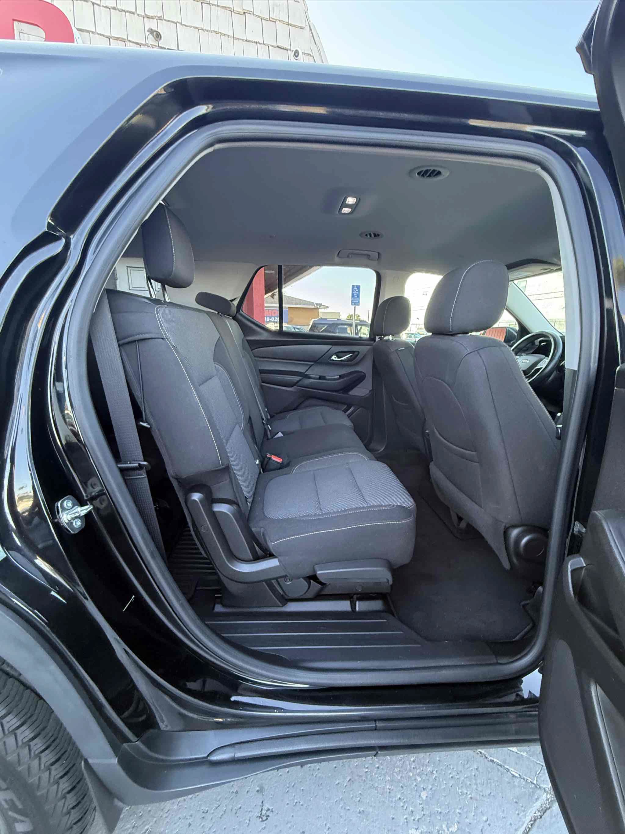 Used 2018 Chevrolet Traverse LS FWD image 88