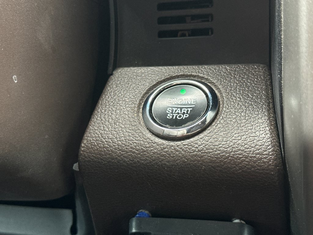Used 2019 Ford F150 King Ranch w/ Equipment Group 601A Luxury AWD/4WD image 21