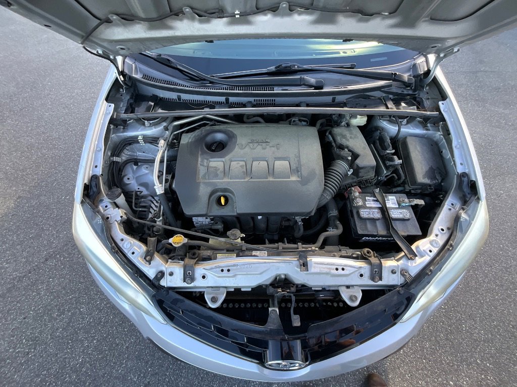 Used 2015 Toyota Corolla S FWD image 31