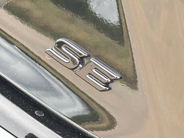 Used 2026 Toyota Camry SE w/ Convenience Package FWD image 9