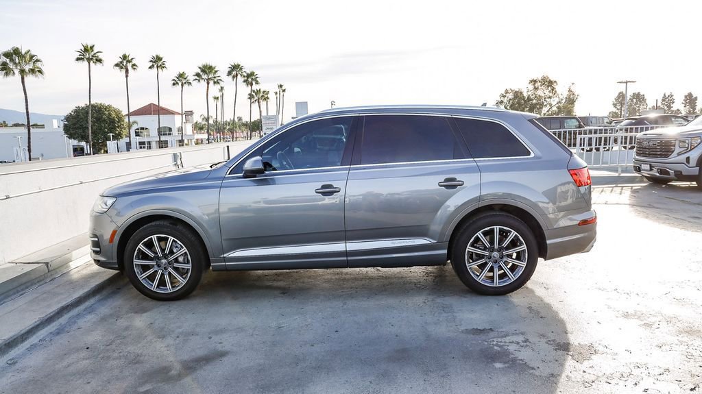 Used 2017 Audi Q7 3.0T Premium Plus image 14