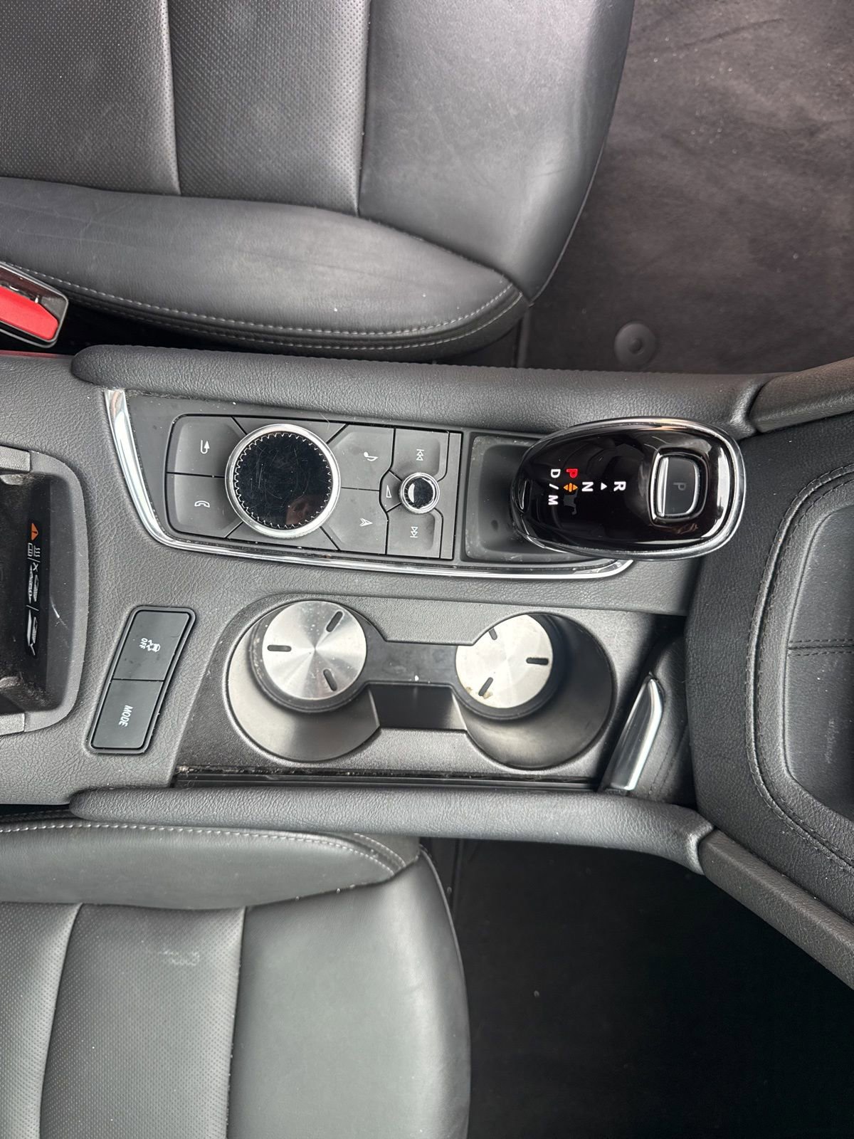 Used 2023 Cadillac XT6 Premium Luxury image 19