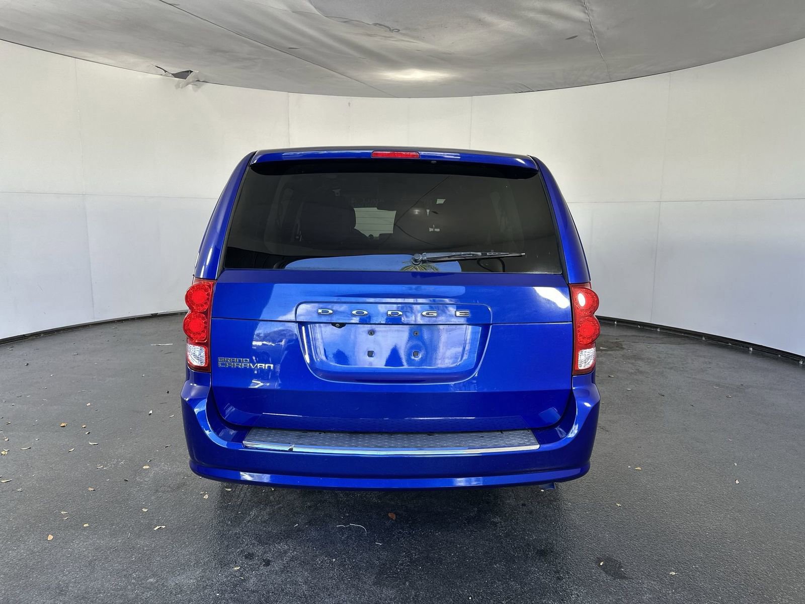 Used 2019 Dodge Grand Caravan SE image 7