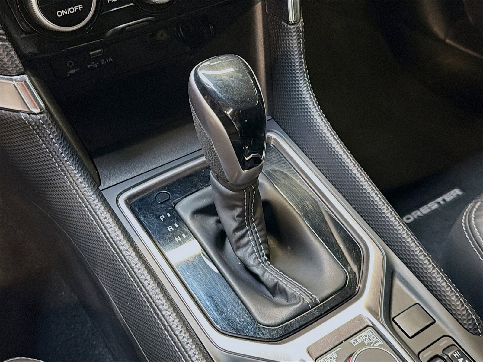 Used 2024 Subaru Forester Limited image 17