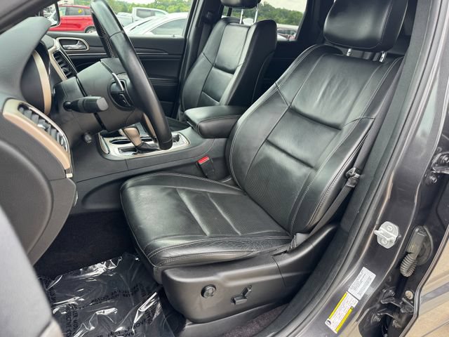 Used 2017 Jeep Grand Cherokee Limited w/ Luxury Group II AWD/4WD image 15