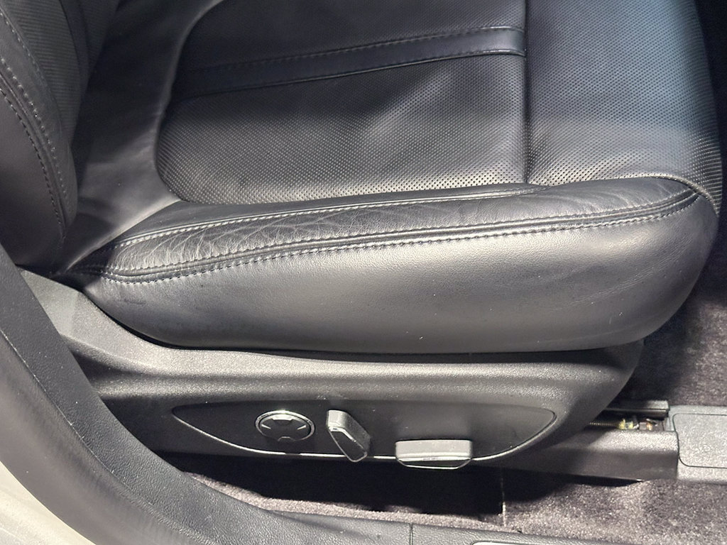 Used 2017 Lincoln MKZ Reserve w/ Technology Package FWD image 25
