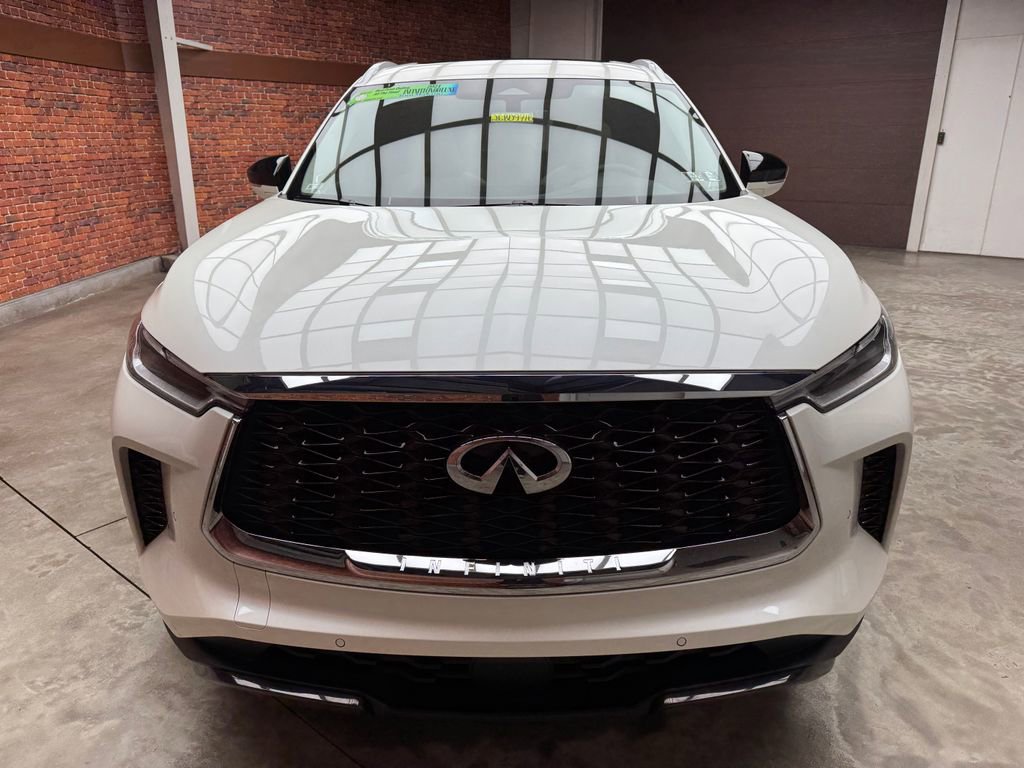 Used 2024 INFINITI QX60 Luxe w/ Performance Audio Package image 10