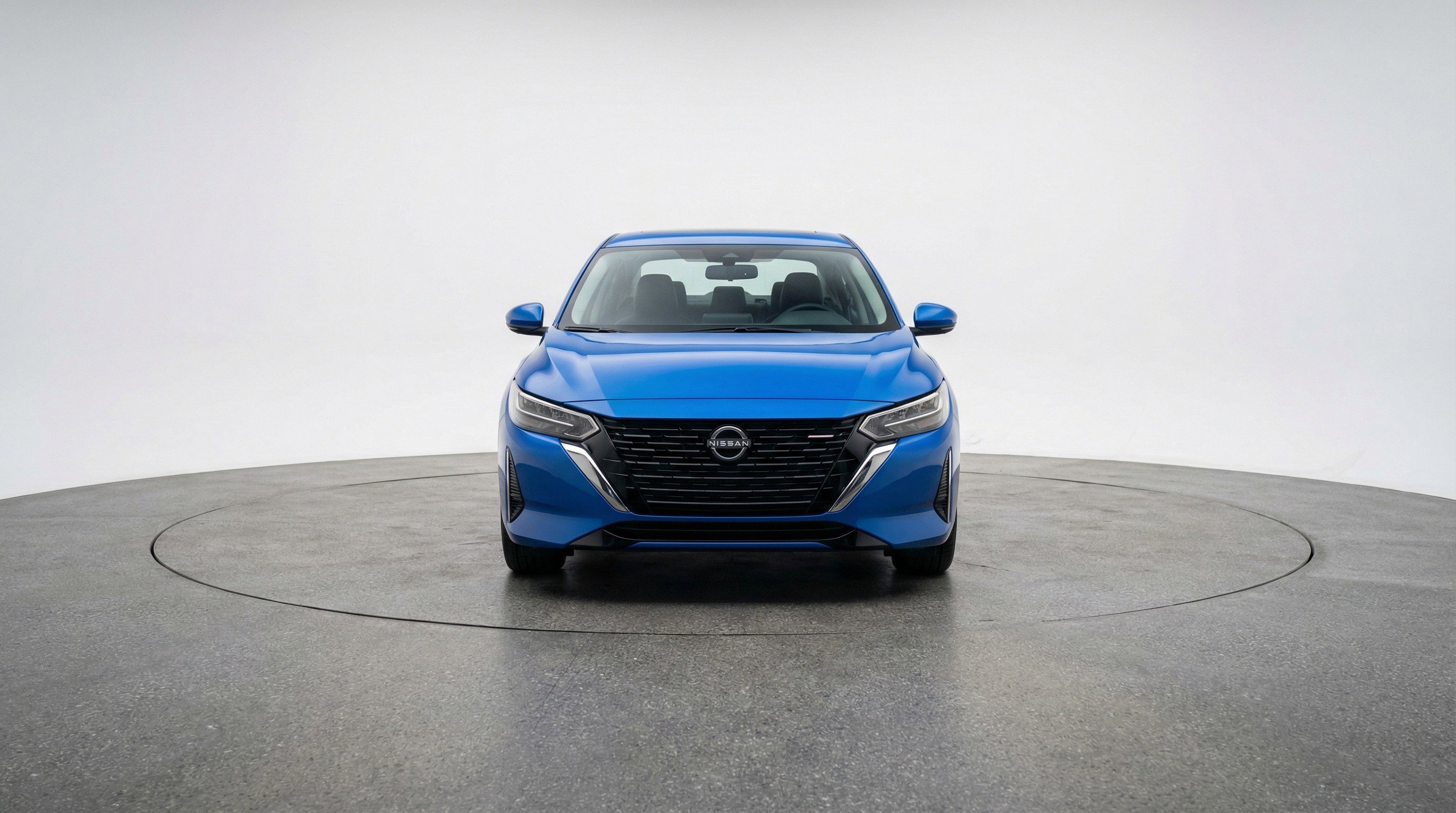 Used 2025 Nissan Sentra SV image 2