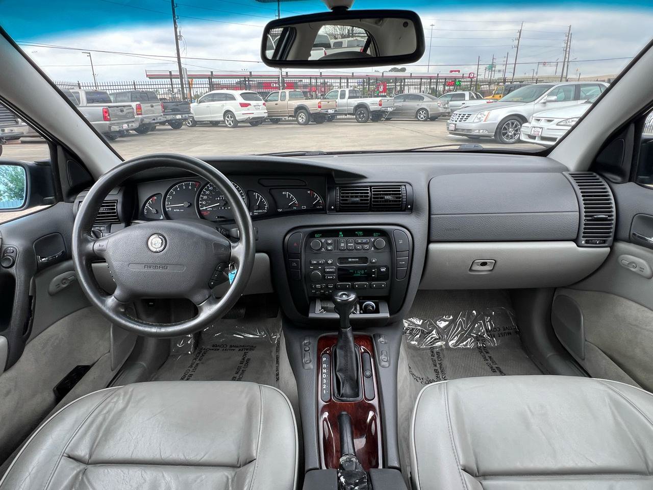 Used 1997 Cadillac Catera RWD image 47