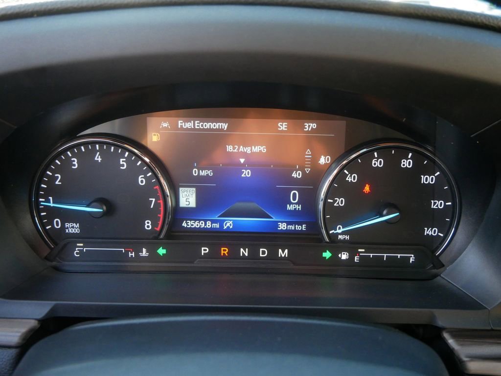Used 2021 Ford Explorer Limited w/ Equipment Group 301A image 30