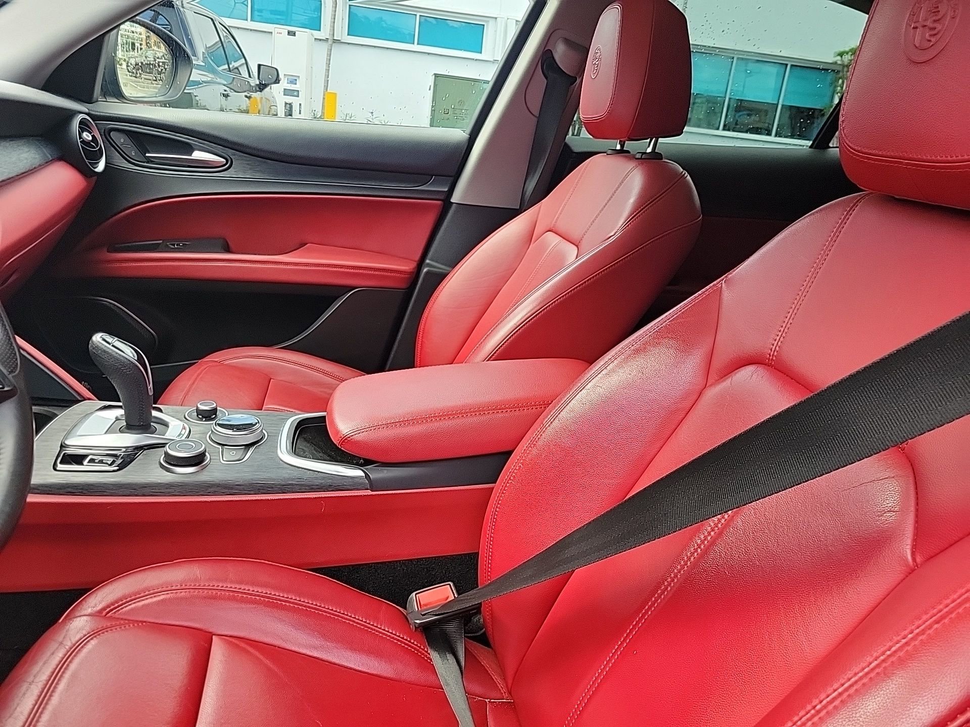 Used 2021 Alfa Romeo Stelvio Sprint w/ Nero Edizione RWD image 27