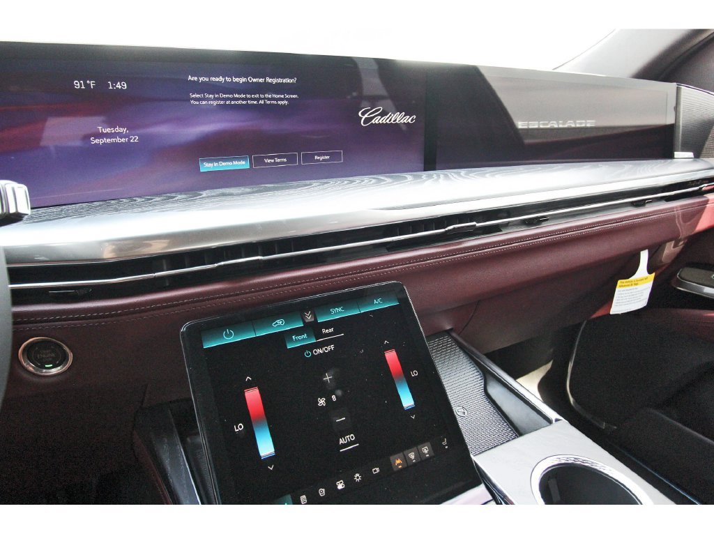 New 2027 Cadillac Escalade Sport w/ Touring Package AWD/4WD image 17