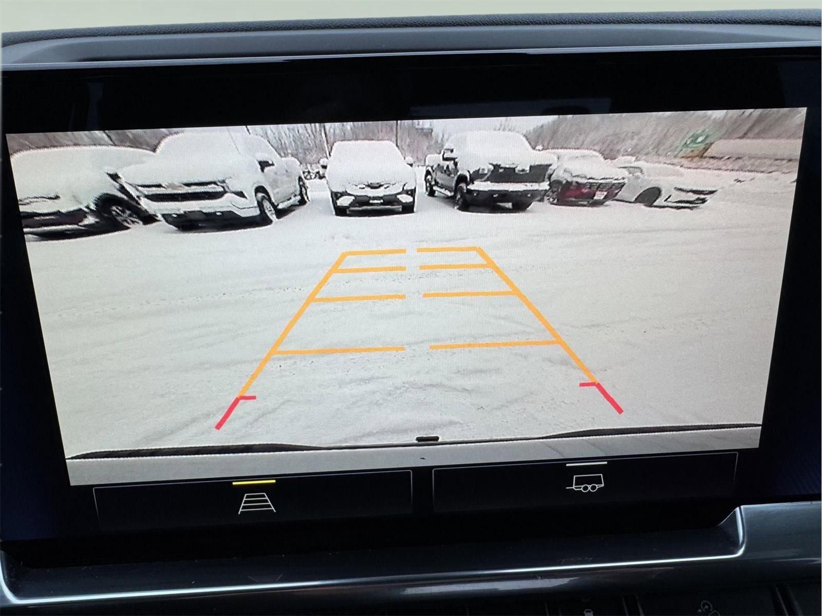 Used 2023 Chevrolet Silverado 1500 RST w/ Z71 Off-Road Package image 27