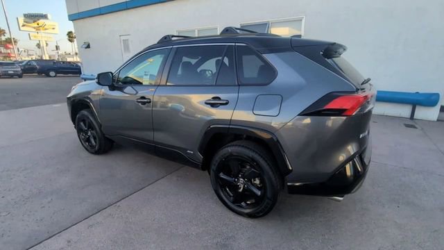 Used 2021 Toyota RAV4 XSE AWD/4WD image 6