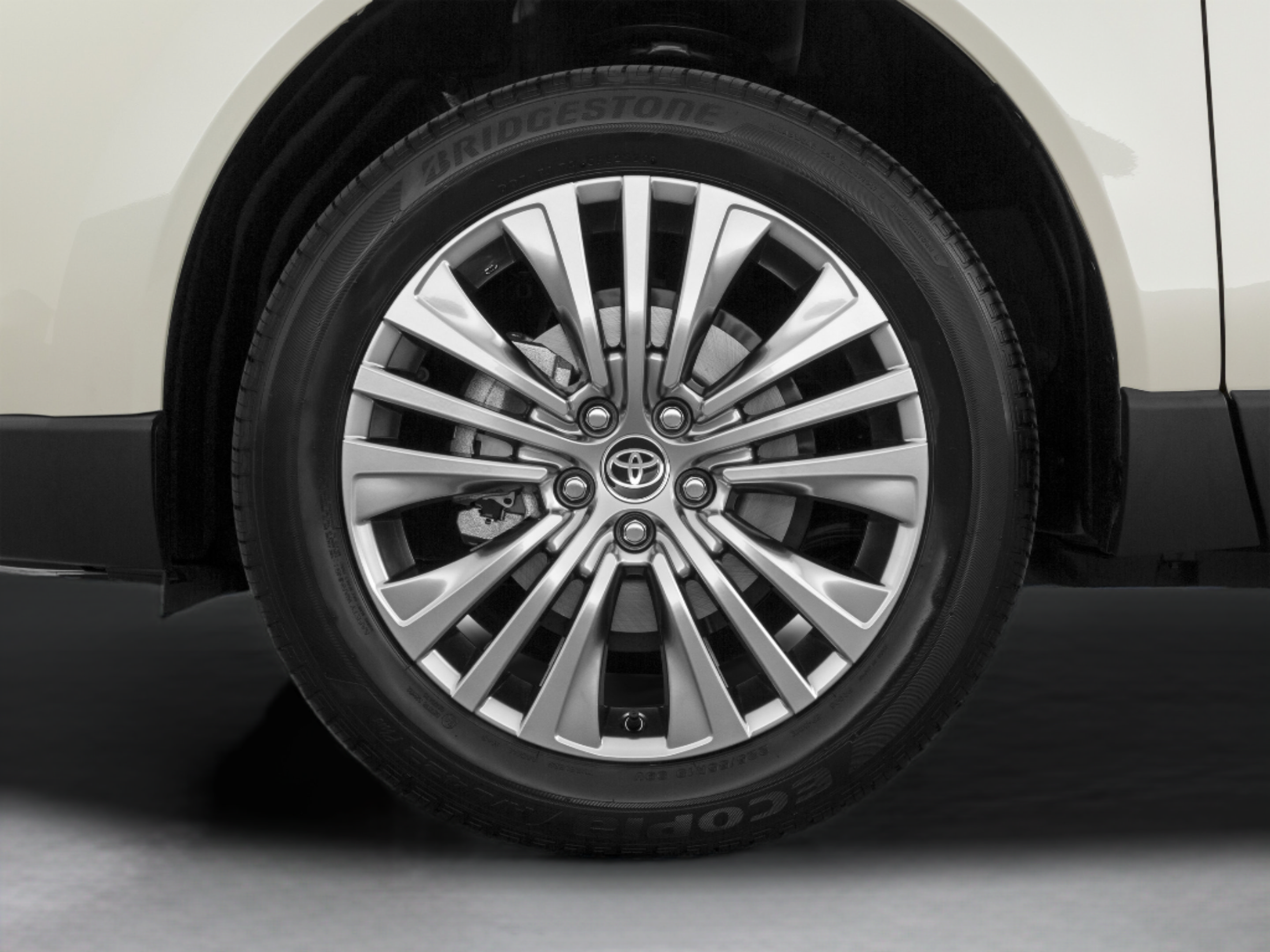 Used 2021 Toyota Venza LE AWD/4WD image 51