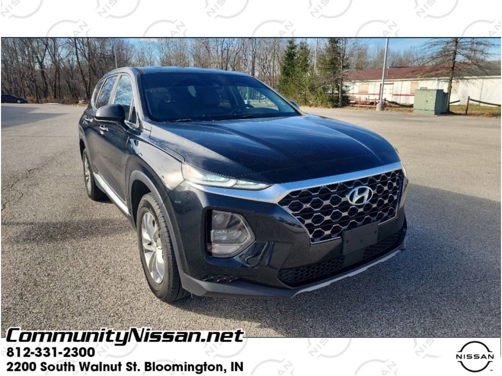 Used 2020 Hyundai Santa Fe SE image 1