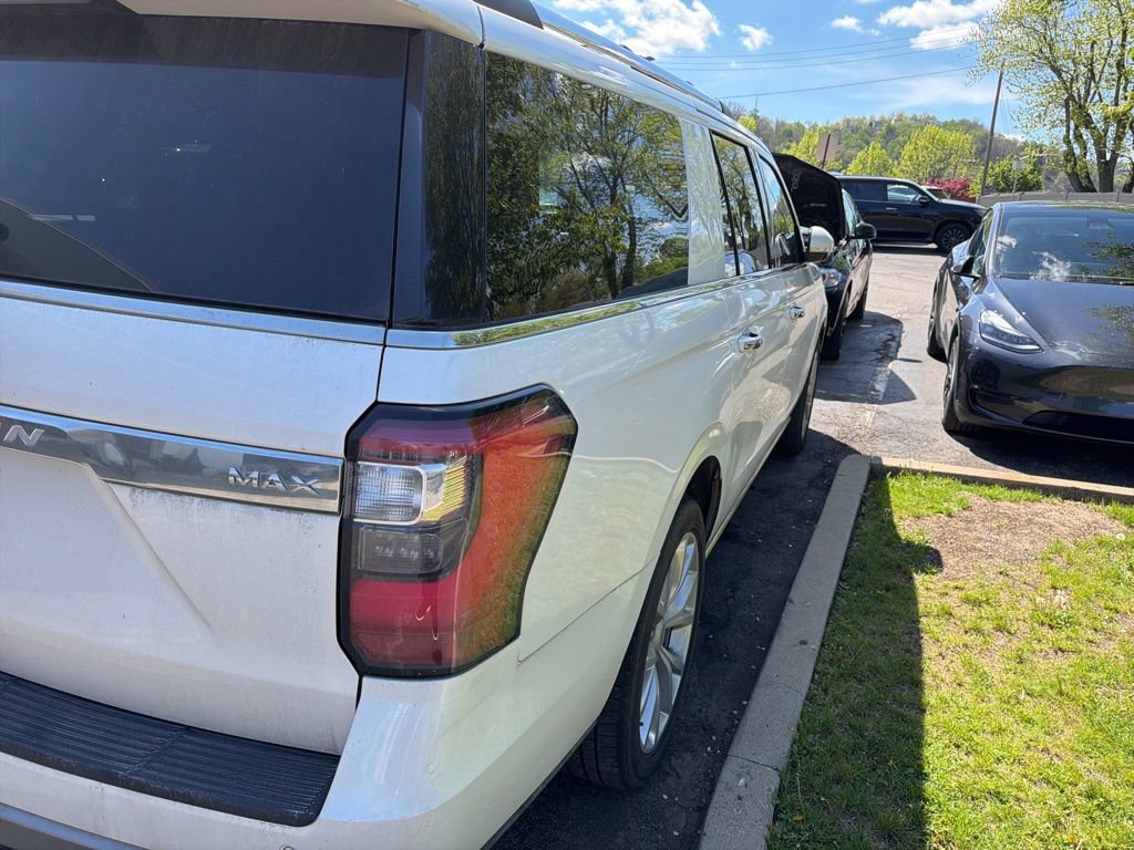 Used 2018 Ford Expedition Max Limited w/ Equipment Group 302A AWD/4WD image 13