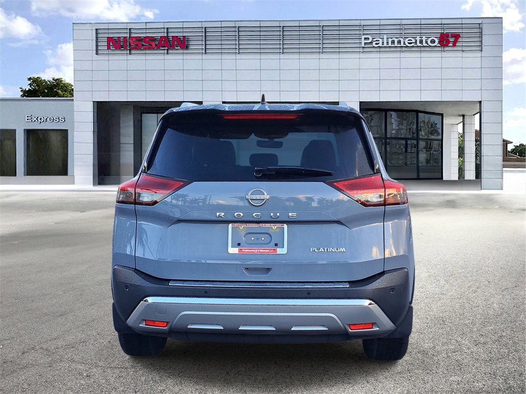 Certified 2022 Nissan Rogue Platinum w/ Head-Up Display Package image 5